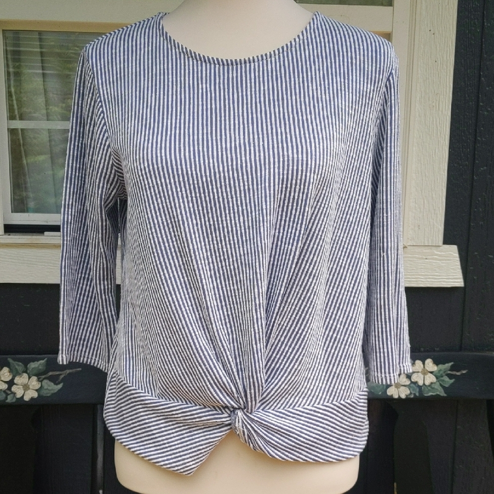 W5 Navy and White Striped Knot-Front Blouse